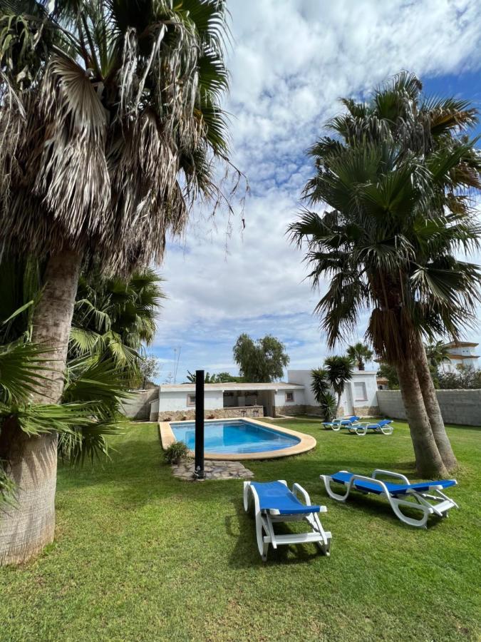 Chalet En La Barrosa, Piscina+Bbq+Grifo De Cerveza Chiclana de la Frontera Exteriér fotografie